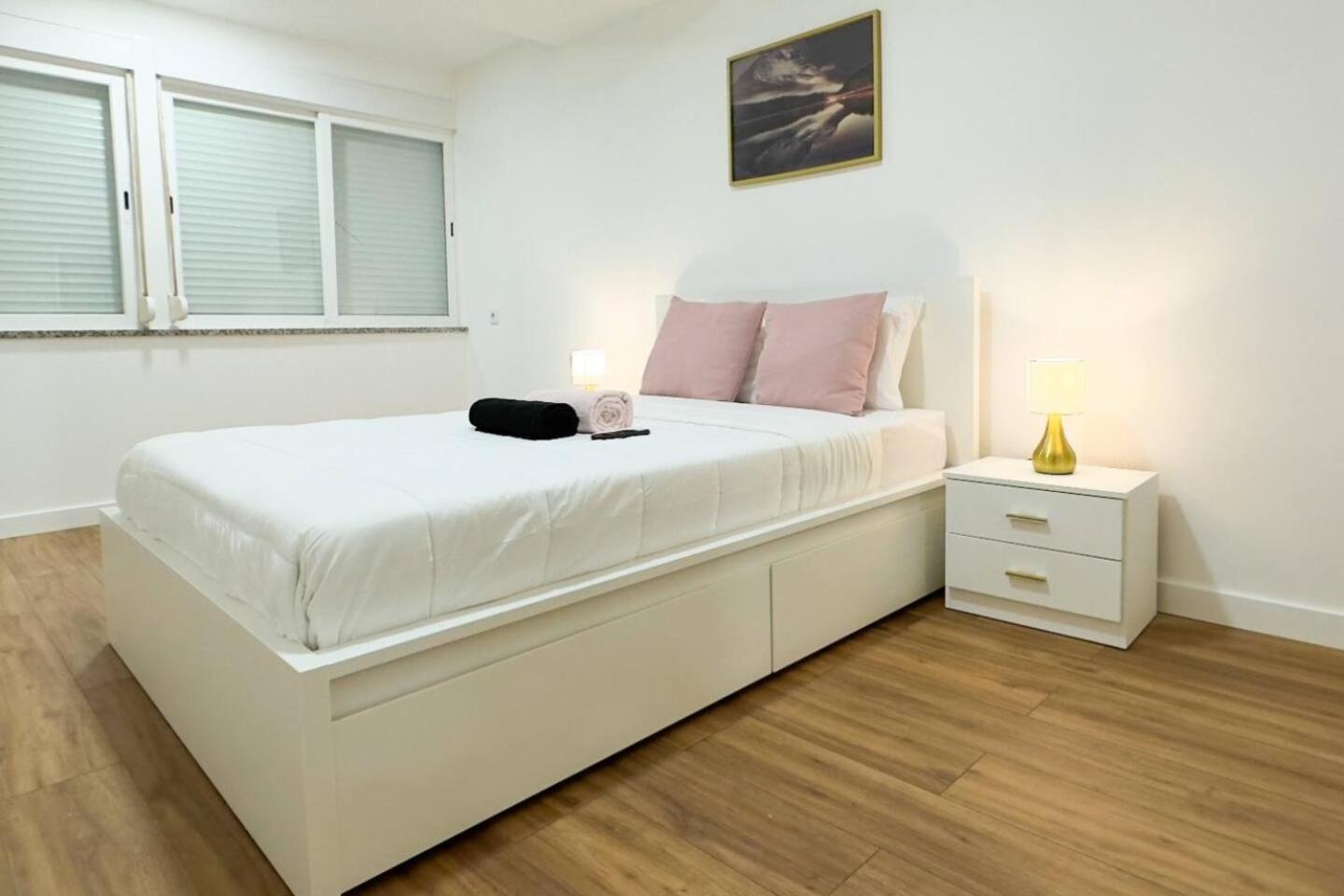 Quarto Privado Calmo Apartment ริโอเดมัวรู ภายนอก รูปภาพ